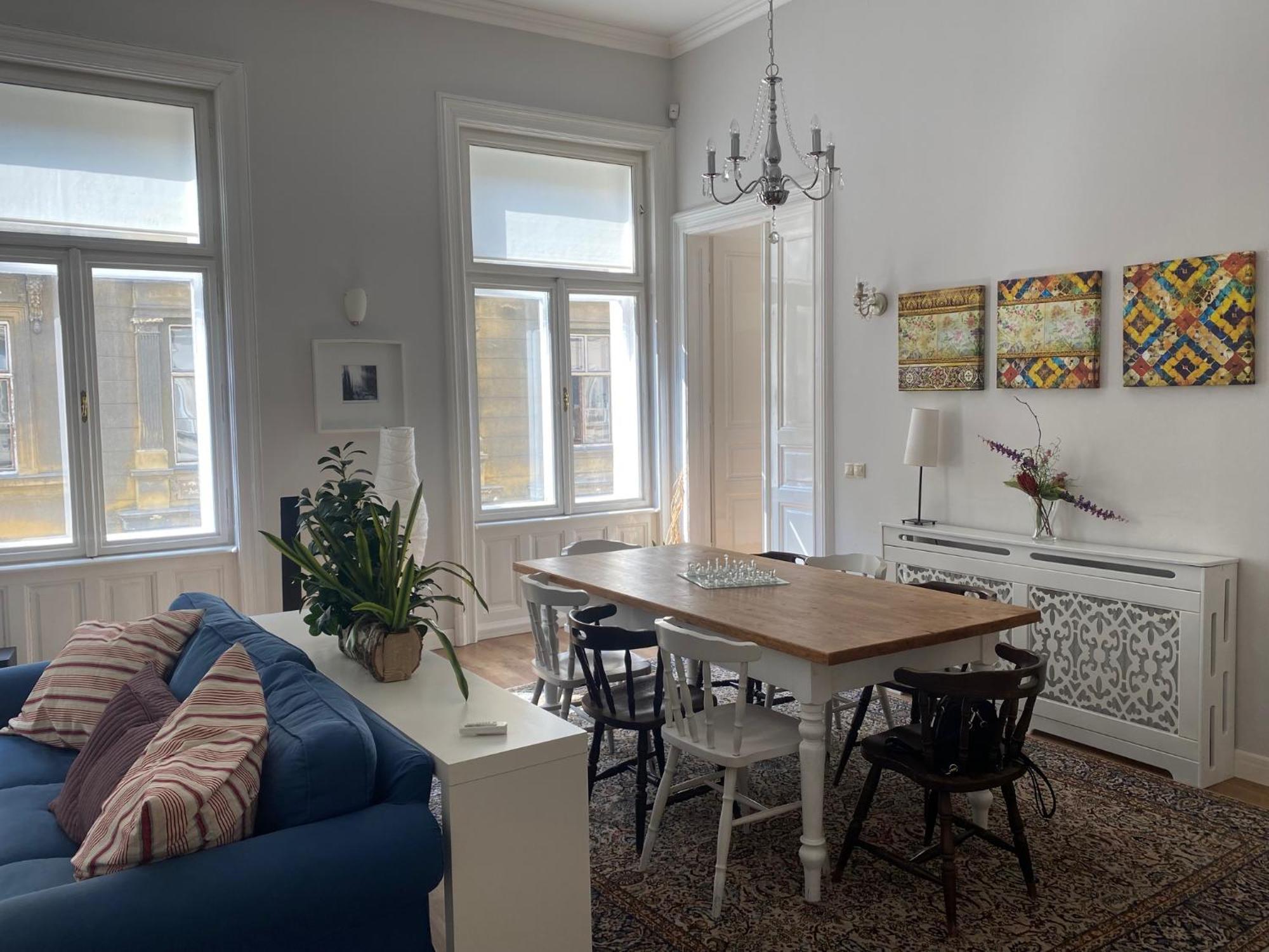 Urban Haven - 3 Beds, 3 Baths, Free Parking, Near Central Market Budapest Extérieur photo